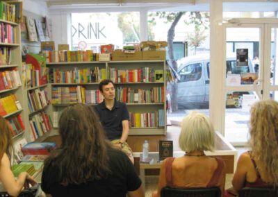 Presentacion del libro, la verdad sobre el Reiki, en la libreria Mediterrània de Ibiza